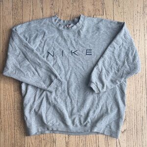 Vintage Nike Light Gray Crewneck Sweatshirt with Navy Logo